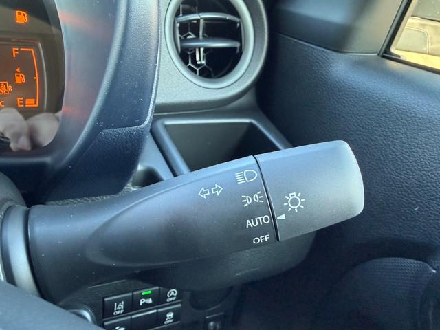 アルト L 4WD セーフティサポート シートヒーター LEDヘッド レーンキープアシスト 誤発進抑制機能 クリアランスソナー 横滑り防止装置 盗難房システム オートライト オートエアコン アイドリングストップ(7枚目)