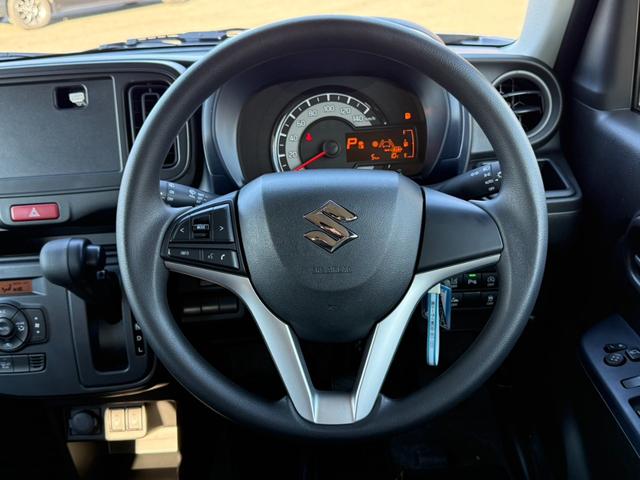 アルト L 4WD セーフティサポート シートヒーター LEDヘッド レーンキープアシスト 誤発進抑制機能 クリアランスソナー 横滑り防止装置 盗難房システム オートライト オートエアコン アイドリングストップ(12枚目)