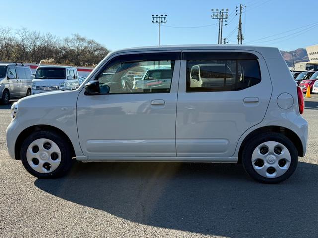 アルト L 4WD セーフティサポート シートヒーター LEDヘッド レーンキープアシスト 誤発進抑制機能 クリアランスソナー 横滑り防止装置 盗難房システム オートライト オートエアコン アイドリングストップ(21枚目)