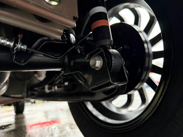 スペーシア ハイブリッドX 4WD スズキセーフティーサポート 純正9インチフルセグメモリーナビ 全方位モニター 2トーンルーフ仕様 LEDオートライト 前席シートヒーター 両側パワースライドドア シートヒーター(64枚目)