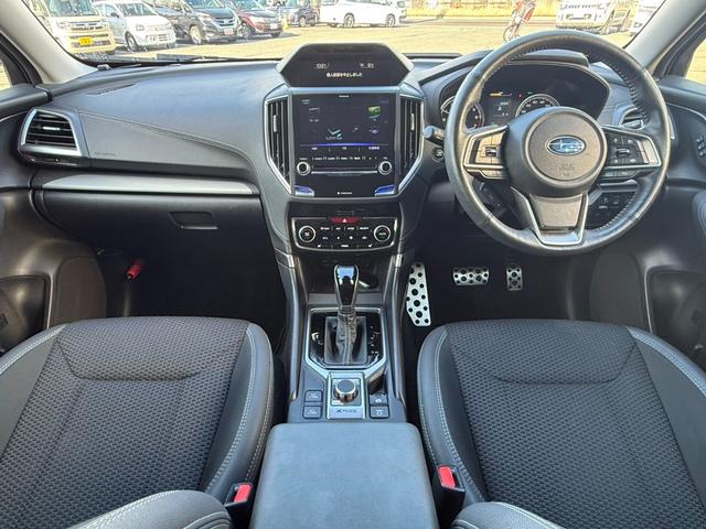 フォレスター アドバンス　４ＷＤ　純正ナビ　バックカメラ　アイサイトセーフティプラス　レーダークルーズ　合皮シート　パワーシート　シートヒーター　パワーバックドア　ＬＥＤヘッド　レーンキープアシスト　ヘッドランプウォッシャー（2枚目）