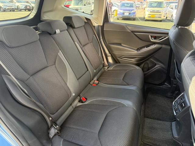 フォレスター アドバンス　４ＷＤ　純正ナビ　バックカメラ　アイサイトセーフティプラス　レーダークルーズ　合皮シート　パワーシート　シートヒーター　パワーバックドア　ＬＥＤヘッド　レーンキープアシスト　ヘッドランプウォッシャー（10枚目）