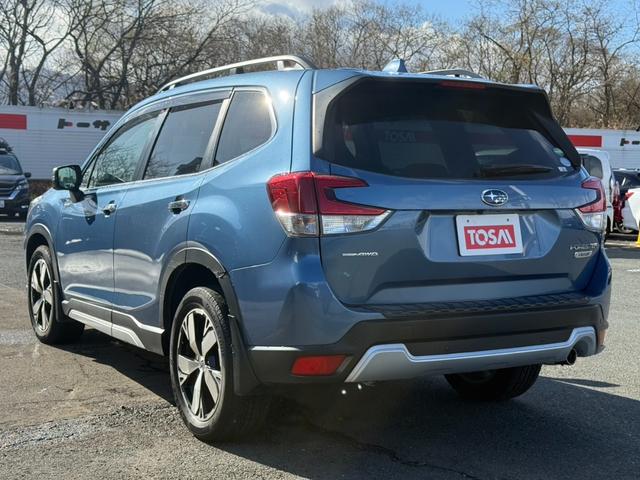 フォレスター アドバンス　４ＷＤ　純正ナビ　バックカメラ　アイサイトセーフティプラス　レーダークルーズ　合皮シート　パワーシート　シートヒーター　パワーバックドア　ＬＥＤヘッド　レーンキープアシスト　ヘッドランプウォッシャー（22枚目）