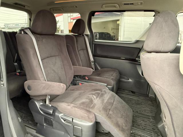 ヴェルファイア 2.4Z プラチナセレクションII 4WD 寒冷地仕様 両側電動スライドドア 純正HDDナビ バックカメラ パワーバックドア HIDヘッドライト クリアランスソナー 純正18インチアルミ ETC オートライト オートエアコン(10枚目)
