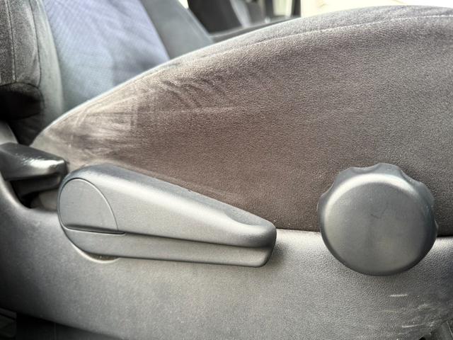 ヴェルファイア 2.4Z プラチナセレクションII 4WD 寒冷地仕様 両側電動スライドドア 純正HDDナビ バックカメラ パワーバックドア HIDヘッドライト クリアランスソナー 純正18インチアルミ ETC オートライト オートエアコン(49枚目)