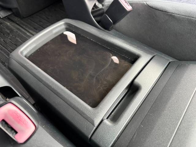 ヴェルファイア 2.4Z プラチナセレクションII 4WD 寒冷地仕様 両側電動スライドドア 純正HDDナビ バックカメラ パワーバックドア HIDヘッドライト クリアランスソナー 純正18インチアルミ ETC オートライト オートエアコン(53枚目)