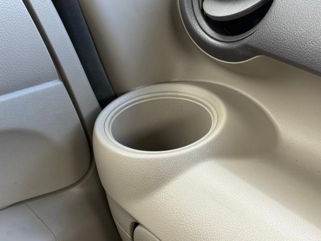 N-BOX G・Lパッケージ 4WD 片側パワースライドドア スマートキー Clarion製CDオーディオ オートエアコン ステアリングスイッチ オートエアコン キーレス バニティミラー 電動格納ミラー 社外エンジンスターター(39枚目)