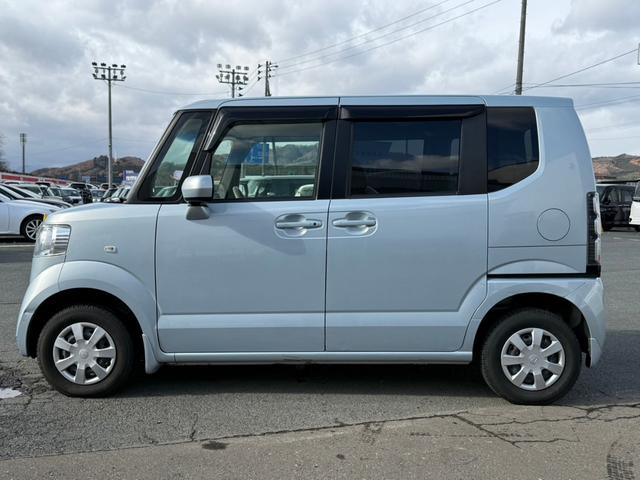 N-BOX G・Lパッケージ 4WD 片側パワースライドドア スマートキー Clarion製CDオーディオ オートエアコン ステアリングスイッチ オートエアコン キーレス バニティミラー 電動格納ミラー 社外エンジンスターター(45枚目)