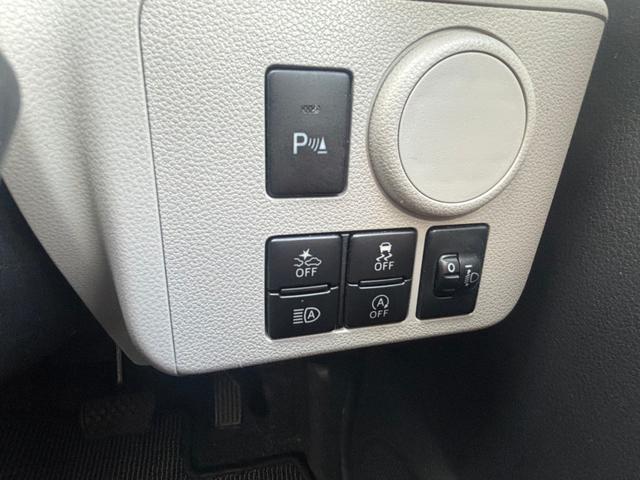 【クリアランスソナー】バンパーに付いたセンサーが障害物を検知！一定の距離に近づくとアラートで教えてくれます♪狭い駐車スペースや車庫入れ時も安心ですね☆