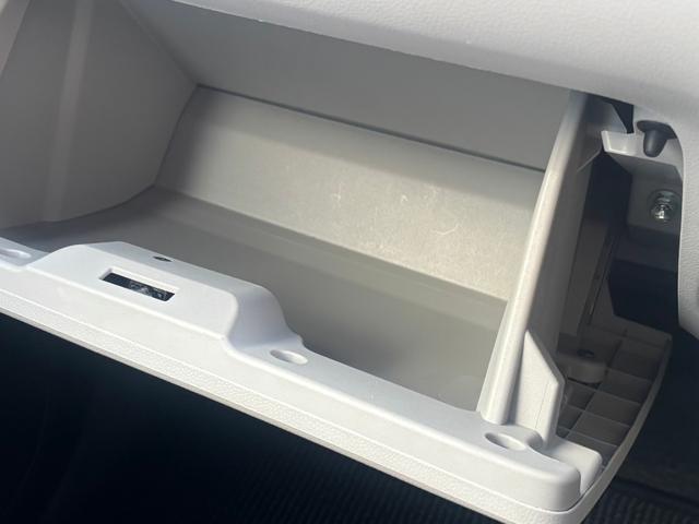 ■遠方販売の実績多数あり！現車を見ないでご購入されるお客様のご不安な点を一掃出来るように案内させて頂きます。ご遠方のお客様も安心してご連絡を下さい♪画像では伝えきれない良さをお伝え致します♪