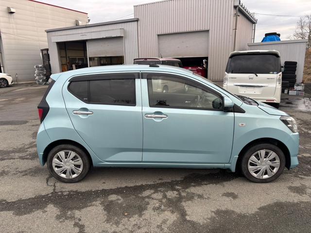 ■全国各地から良質車だけを選ぶ目利きのスタッフ☆さらに国家整備資格者が、その車を徹底してチェックしています！！