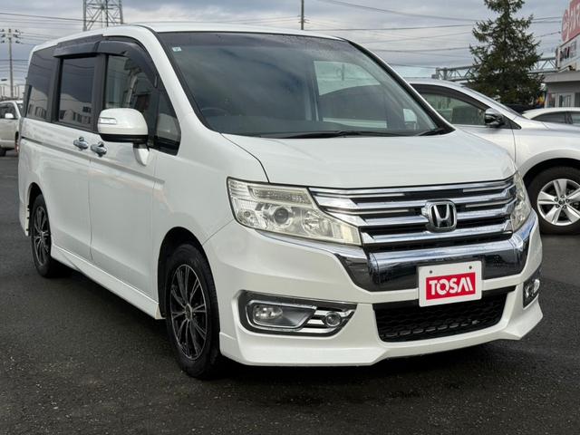 ステップワゴンスパーダ Ｚ　インターナビセレクション　フリップダウンモニター　両側電動スライドドア　寒冷地仕様　純正ＨＤＤナビ　バックカメラ　ＥＴＣ　クルーズコントロール　ＨＩＤヘッドライト　スマートキー　フルセグＴＶ　ＣＤ／ＤＶＤ　ステアリングスイッチ（18枚目）