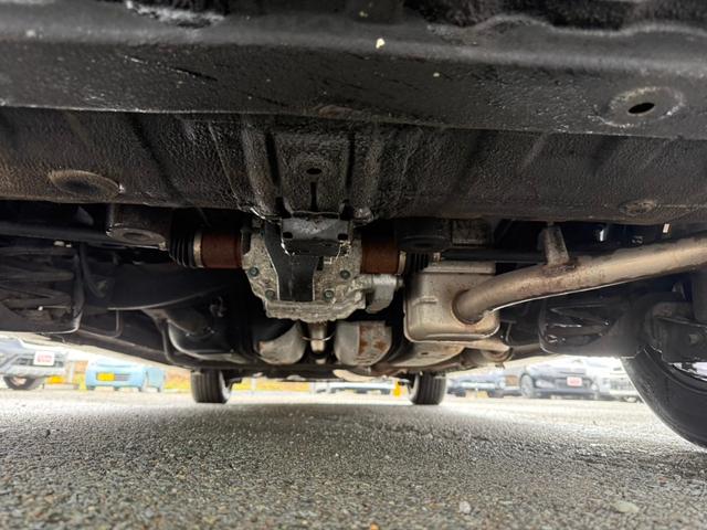 ステップワゴンスパーダ Ｚ　インターナビセレクション　フリップダウンモニター　両側電動スライドドア　寒冷地仕様　純正ＨＤＤナビ　バックカメラ　ＥＴＣ　クルーズコントロール　ＨＩＤヘッドライト　スマートキー　フルセグＴＶ　ＣＤ／ＤＶＤ　ステアリングスイッチ（21枚目）