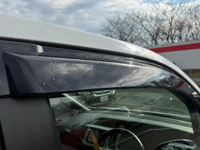 ステップワゴンスパーダ Ｚ　インターナビセレクション　フリップダウンモニター　両側電動スライドドア　寒冷地仕様　純正ＨＤＤナビ　バックカメラ　ＥＴＣ　クルーズコントロール　ＨＩＤヘッドライト　スマートキー　フルセグＴＶ　ＣＤ／ＤＶＤ　ステアリングスイッチ（59枚目）