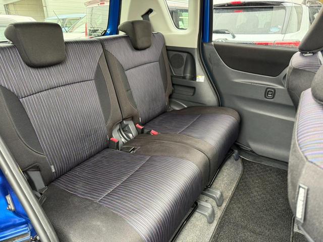 ソリオバンディット 4WD 純正エアロ 両側パワースライドドア KENWOOD製メモリーナビ HIDヘッドライト ETC スマートキー オートライト オートエアコン ステアリングスイッチ DVD再生 純正アルミホイール(10枚目)