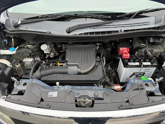 ソリオバンディット 4WD 純正エアロ 両側パワースライドドア KENWOOD製メモリーナビ HIDヘッドライト ETC スマートキー オートライト オートエアコン ステアリングスイッチ DVD再生 純正アルミホイール(19枚目)