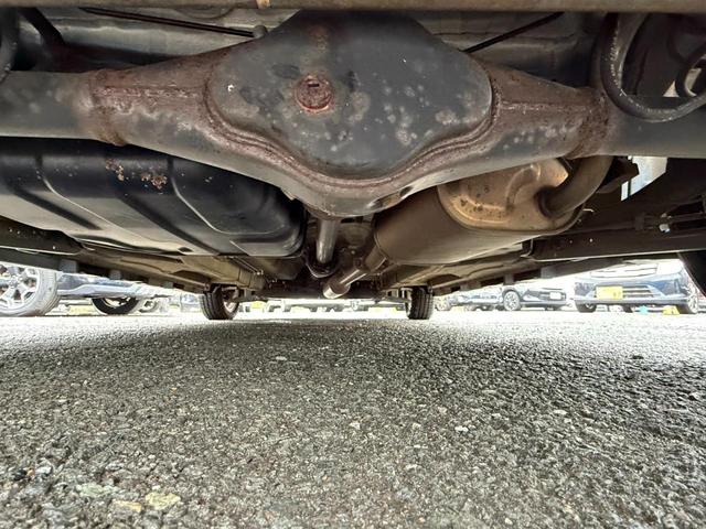 ソリオバンディット 4WD 純正エアロ 両側パワースライドドア KENWOOD製メモリーナビ HIDヘッドライト ETC スマートキー オートライト オートエアコン ステアリングスイッチ DVD再生 純正アルミホイール(20枚目)