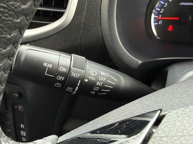 ソリオバンディット 4WD 純正エアロ 両側パワースライドドア KENWOOD製メモリーナビ HIDヘッドライト ETC スマートキー オートライト オートエアコン ステアリングスイッチ DVD再生 純正アルミホイール(35枚目)