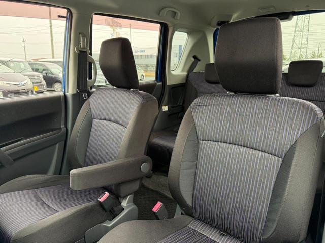 ソリオバンディット 4WD 純正エアロ 両側パワースライドドア KENWOOD製メモリーナビ HIDヘッドライト ETC スマートキー オートライト オートエアコン ステアリングスイッチ DVD再生 純正アルミホイール(42枚目)