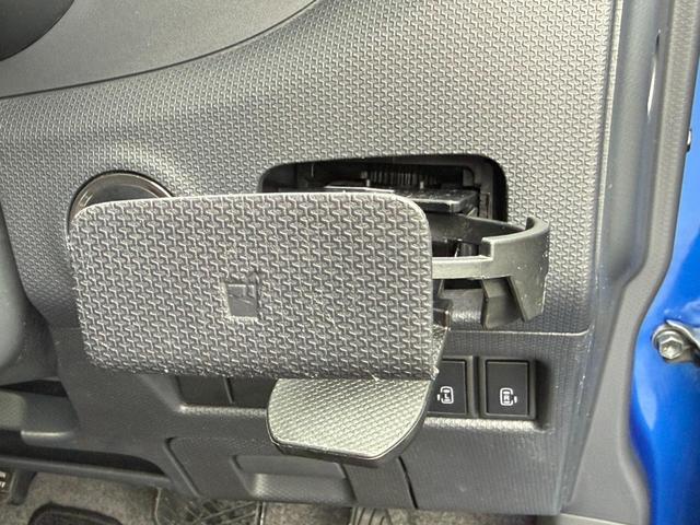 ソリオバンディット 4WD 純正エアロ 両側パワースライドドア KENWOOD製メモリーナビ HIDヘッドライト ETC スマートキー オートライト オートエアコン ステアリングスイッチ DVD再生 純正アルミホイール(49枚目)