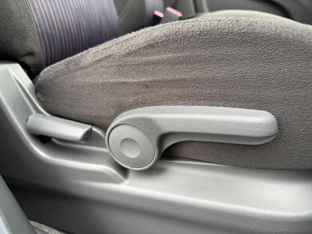 ソリオバンディット 4WD 純正エアロ 両側パワースライドドア KENWOOD製メモリーナビ HIDヘッドライト ETC スマートキー オートライト オートエアコン ステアリングスイッチ DVD再生 純正アルミホイール(50枚目)