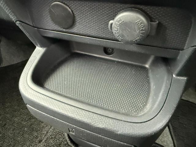 ソリオバンディット 4WD 純正エアロ 両側パワースライドドア KENWOOD製メモリーナビ HIDヘッドライト ETC スマートキー オートライト オートエアコン ステアリングスイッチ DVD再生 純正アルミホイール(52枚目)