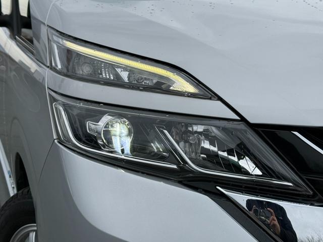 セレナ 　ＡＬＰＩＮＥ製１２．８インチ後席モニター　両側電動スライドドア　プロパイロット　ＡＬＰＩＮＥ製９インチメモリーナビ　全周囲モニター　エマージェンシーブレーキ　前後ドラレコ　ＥＴＣ　デジタルインナーミラ（14枚目）