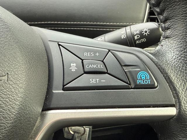 セレナ 　ＡＬＰＩＮＥ製１２．８インチ後席モニター　両側電動スライドドア　プロパイロット　ＡＬＰＩＮＥ製９インチメモリーナビ　全周囲モニター　エマージェンシーブレーキ　前後ドラレコ　ＥＴＣ　デジタルインナーミラ（33枚目）