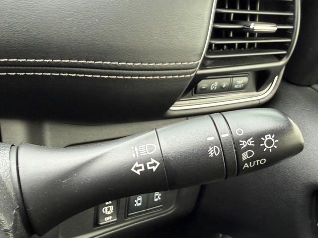 セレナ 　ＡＬＰＩＮＥ製１２．８インチ後席モニター　両側電動スライドドア　プロパイロット　ＡＬＰＩＮＥ製９インチメモリーナビ　全周囲モニター　エマージェンシーブレーキ　前後ドラレコ　ＥＴＣ　デジタルインナーミラ（35枚目）