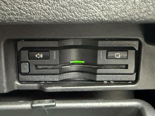 セレナ 　ＡＬＰＩＮＥ製１２．８インチ後席モニター　両側電動スライドドア　プロパイロット　ＡＬＰＩＮＥ製９インチメモリーナビ　全周囲モニター　エマージェンシーブレーキ　前後ドラレコ　ＥＴＣ　デジタルインナーミラ（39枚目）