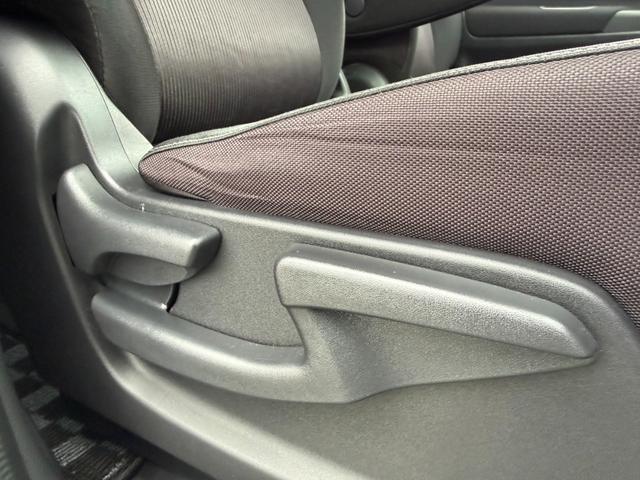 セレナ 　ＡＬＰＩＮＥ製１２．８インチ後席モニター　両側電動スライドドア　プロパイロット　ＡＬＰＩＮＥ製９インチメモリーナビ　全周囲モニター　エマージェンシーブレーキ　前後ドラレコ　ＥＴＣ　デジタルインナーミラ（48枚目）