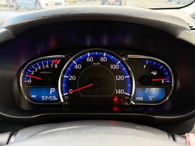 ステラ カスタムＲ　４ＷＤ　Ｃｌａｒｉｏｎ製メモリーナビ　バックカメラ　スマートアシスト　ＥＴＣ　ＨＩＤヘッド　スマートキー　クリアランスソナー　横滑り防止装置　Ｂｌｕｅｔｏｏｔｈ　ＣＤ／ＤＶＤ　アイドリングストップ（28枚目）