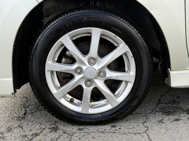 ステラ カスタムＲ　４ＷＤ　Ｃｌａｒｉｏｎ製メモリーナビ　バックカメラ　スマートアシスト　ＥＴＣ　ＨＩＤヘッド　スマートキー　クリアランスソナー　横滑り防止装置　Ｂｌｕｅｔｏｏｔｈ　ＣＤ／ＤＶＤ　アイドリングストップ（49枚目）