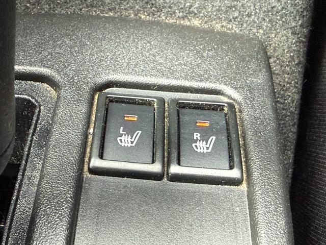ジムニー XC 4WD 純正メモリーナビ バックカメラ セーフティサポート クルーズコントロール シートヒーター ドラレコ ETC LEDヘッドライト オートライト ヘッドランプウォッシャー 純正革巻きステアリング(10枚目)