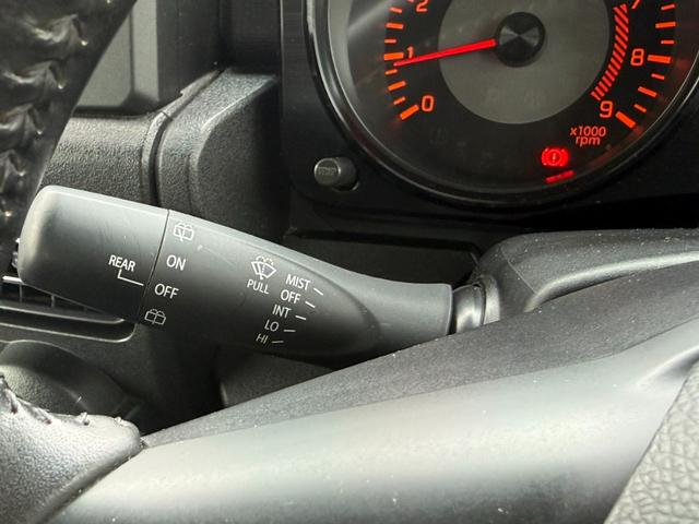 ジムニー XC 4WD 純正メモリーナビ バックカメラ セーフティサポート クルーズコントロール シートヒーター ドラレコ ETC LEDヘッドライト オートライト ヘッドランプウォッシャー 純正革巻きステアリング(40枚目)