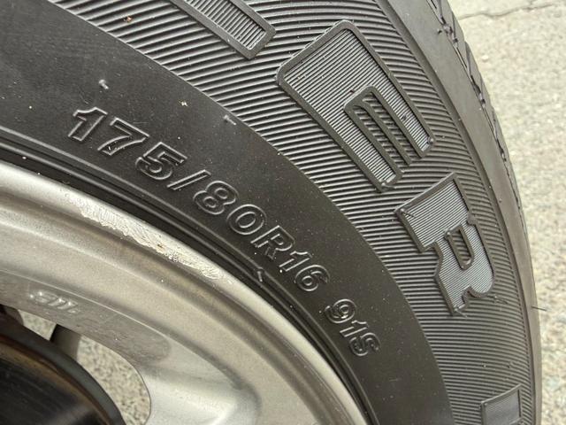 ジムニー XC 4WD 純正メモリーナビ バックカメラ セーフティサポート クルーズコントロール シートヒーター ドラレコ ETC LEDヘッドライト オートライト ヘッドランプウォッシャー 純正革巻きステアリング(64枚目)