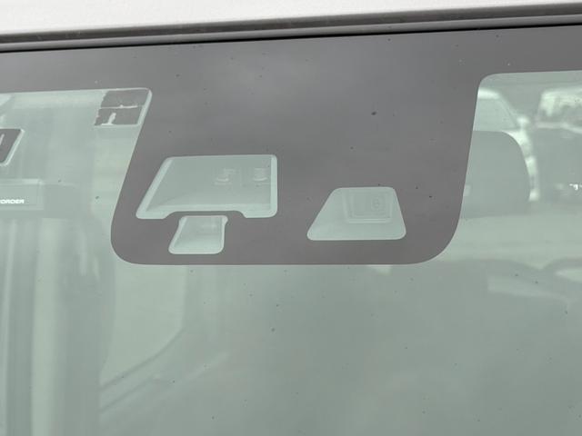 デイズルークス ハイウェイスター　Ｘ　４ＷＤ　電動スライドドア　純正メモリーナビ　全周囲カメラ　エマージェンシーブレーキ　スマートキー　ＥＴＣ　ドラレコ　ＬＥＤヘッド　オートライト　オートハイビーム　シートヒーター　純正１４インチアルミ（9枚目）