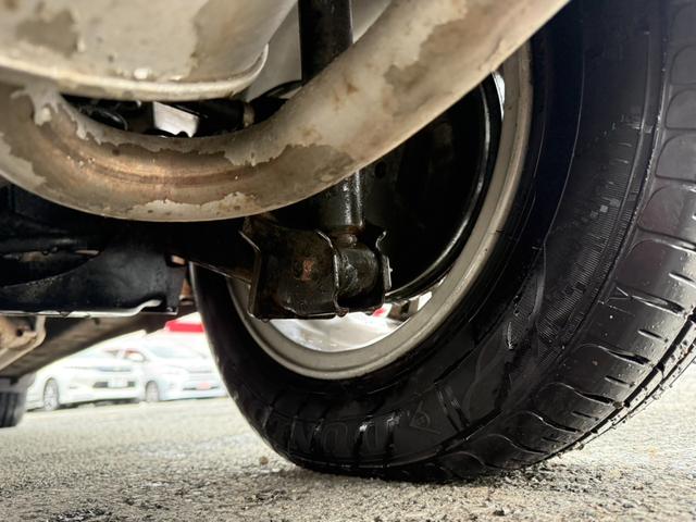 フリード Ｇ　ジャストセレクション＋　４ＷＤ　両側電動スライドドア　純正メモリーナビ　バックカメラ　合皮レザーシート　ＨＩＤヘッド　オートライト　１５インチアルミ　オートエアコン　ステアリングスイッチ　ＥＴＣ　コンフォートビューパッケージ（55枚目）