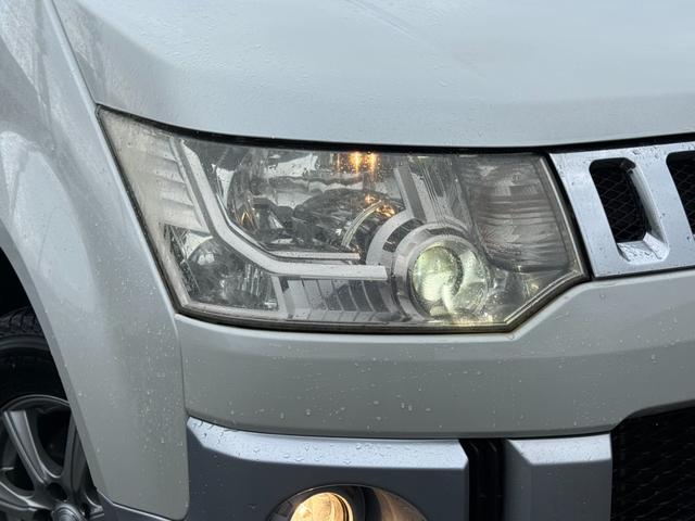 デリカD:5 G ナビパッケージ 4WD 電動スライドドア 純正HDDナビ フロントカメラ サイドカメラ バックカメラ クルーズコントロール シートヒーター パワーシート HIDヘッドライト 18インチアルミ 純正革巻きステアリング(15枚目)