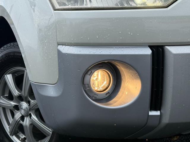 デリカD:5 G ナビパッケージ 4WD 電動スライドドア 純正HDDナビ フロントカメラ サイドカメラ バックカメラ クルーズコントロール シートヒーター パワーシート HIDヘッドライト 18インチアルミ 純正革巻きステアリング(27枚目)