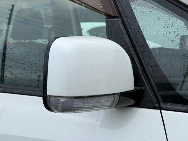 デリカD:5 G ナビパッケージ 4WD 電動スライドドア 純正HDDナビ フロントカメラ サイドカメラ バックカメラ クルーズコントロール シートヒーター パワーシート HIDヘッドライト 18インチアルミ 純正革巻きステアリング(29枚目)