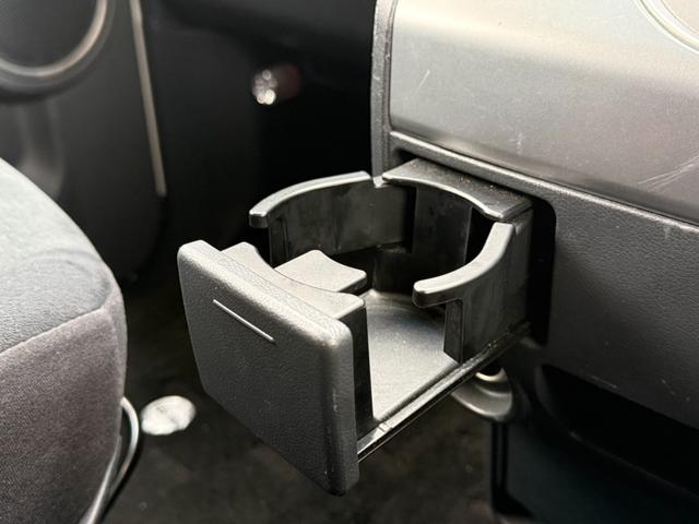 デリカD:5 G ナビパッケージ 4WD 電動スライドドア 純正HDDナビ フロントカメラ サイドカメラ バックカメラ クルーズコントロール シートヒーター パワーシート HIDヘッドライト 18インチアルミ 純正革巻きステアリング(53枚目)