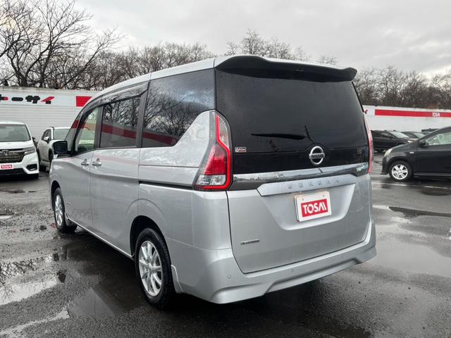 セレナ XV 4WD ハイブリッド 両側電動スライドドア 純正ディスプレイオーディオ 全周囲カメラ プロパイロット インテリジェントルームミラー LEDヘッド シートヒーター ステアリングスイッチ オートライト(24枚目)