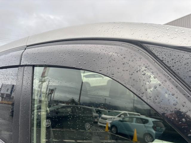 セレナ XV 4WD ハイブリッド 両側電動スライドドア 純正ディスプレイオーディオ 全周囲カメラ プロパイロット インテリジェントルームミラー LEDヘッド シートヒーター ステアリングスイッチ オートライト(28枚目)