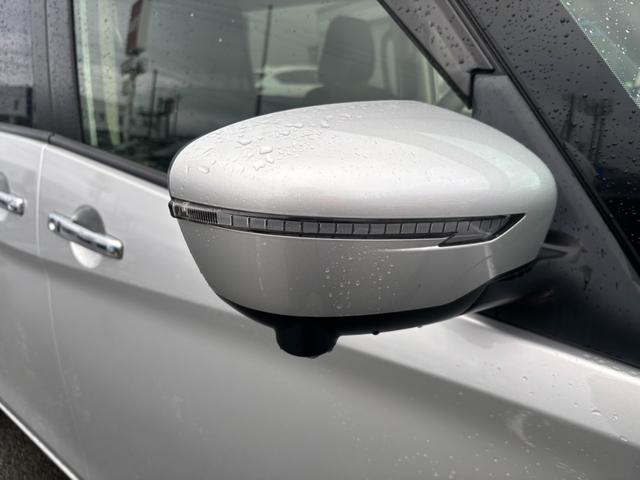 セレナ XV 4WD ハイブリッド 両側電動スライドドア 純正ディスプレイオーディオ 全周囲カメラ プロパイロット インテリジェントルームミラー LEDヘッド シートヒーター ステアリングスイッチ オートライト(29枚目)