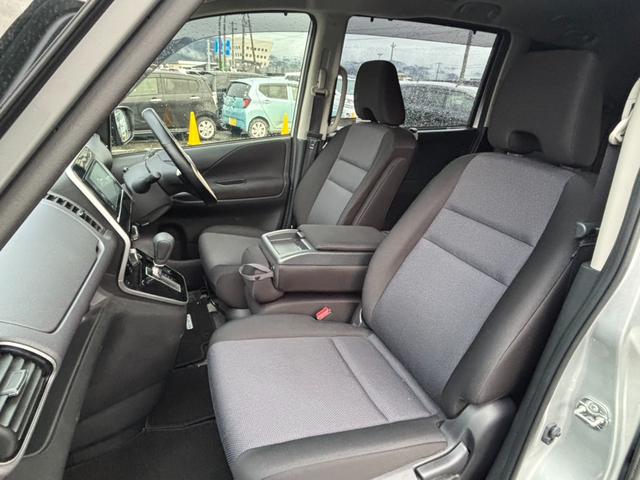 セレナ XV 4WD ハイブリッド 両側電動スライドドア 純正ディスプレイオーディオ 全周囲カメラ プロパイロット インテリジェントルームミラー LEDヘッド シートヒーター ステアリングスイッチ オートライト(44枚目)