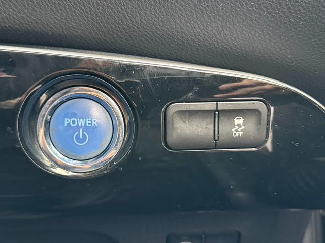 プリウス S 4WD 寒冷地仕様 カロッツェリア製ナビ LEDヘッド フルセグ Bluetooth ETC ステアリングスイッチ オートライト オートエアコン スマートキー 純正革巻きステアリング 電動格納ミラー(39枚目)