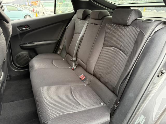 プリウス S 4WD 寒冷地仕様 カロッツェリア製ナビ LEDヘッド フルセグ Bluetooth ETC ステアリングスイッチ オートライト オートエアコン スマートキー 純正革巻きステアリング 電動格納ミラー(44枚目)