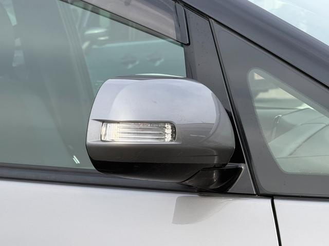 エスティマ アエラス　プレミアム　４ＷＤ　寒冷地仕様　両側電動スライドドア　純正９型ナビ　バックカメラ　セーフティセンスＣ　クルーズコントロール　合皮レザーシート　パワーバックドア　クリアランスソナー　純正オプション１７インチアルミ（30枚目）