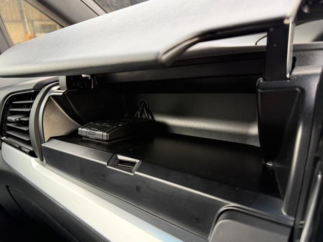 エスティマ アエラス　プレミアム　４ＷＤ　寒冷地仕様　両側電動スライドドア　純正９型ナビ　バックカメラ　セーフティセンスＣ　クルーズコントロール　合皮レザーシート　パワーバックドア　クリアランスソナー　純正オプション１７インチアルミ（63枚目）